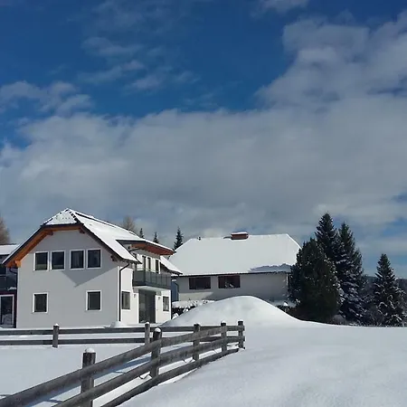 Lasshofer Apartmán Mariapfarr